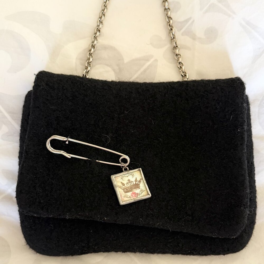 Sarah Oliver Felted Wool Crossbody Purse with Silver Chain and Pin Embellishment